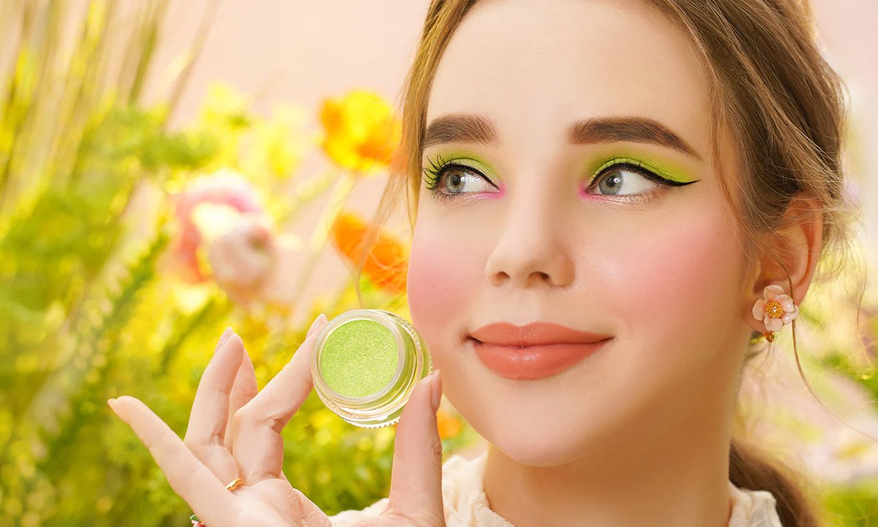 Why Choose Cream Eyeshadow?